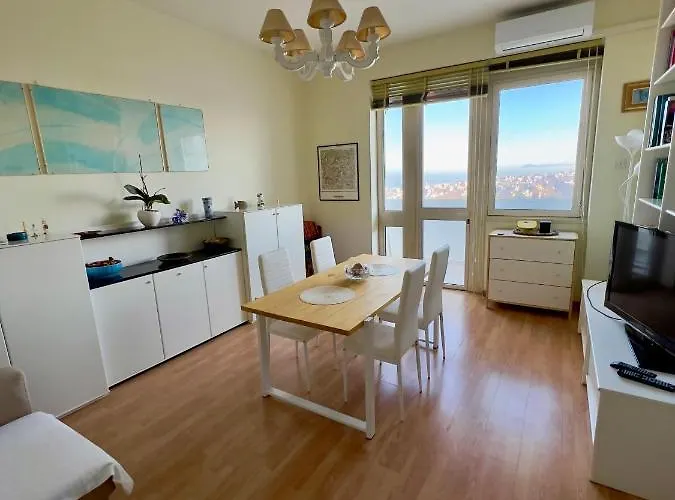 Panoramico Appartamento Vista Mare